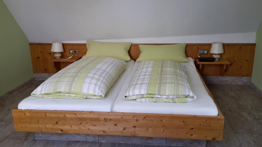 Gasthof Kreuz Hotel Heitersheim Zewnętrze zdjęcie