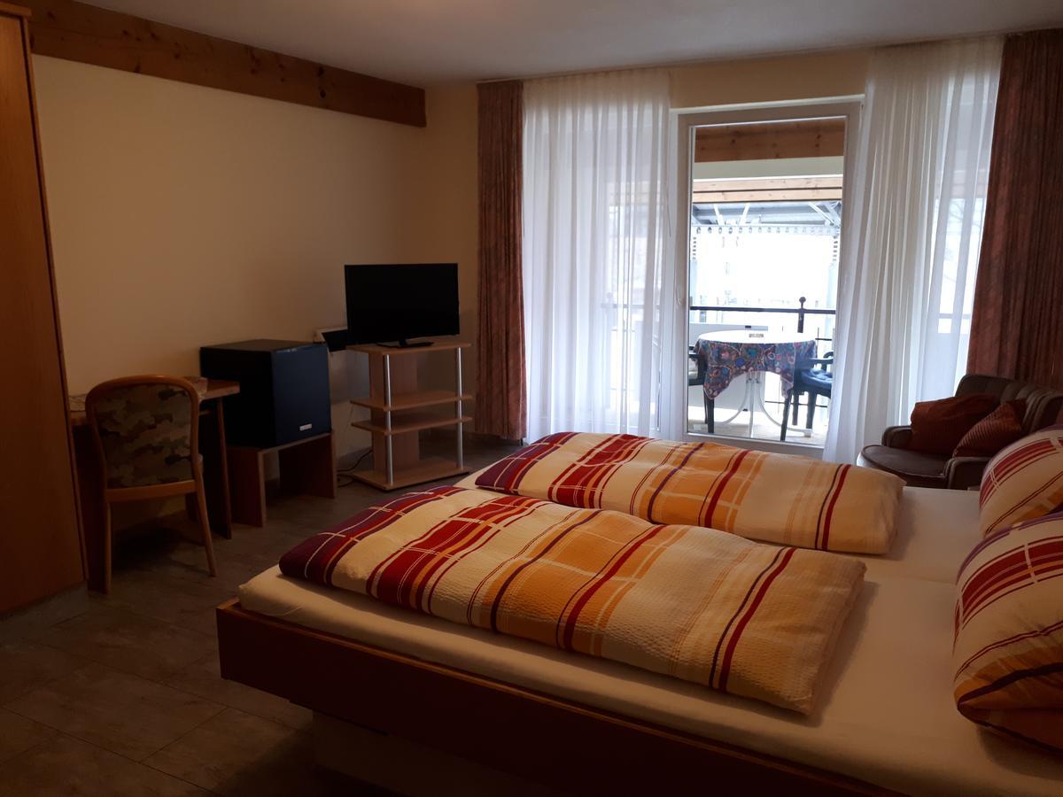 Gasthof Kreuz Hotel Heitersheim Zewnętrze zdjęcie